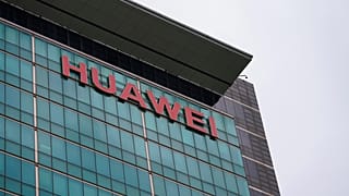 Huawei ABD yaptırımlarına rağmen 2019'da 100 milyon adet telefon sattı