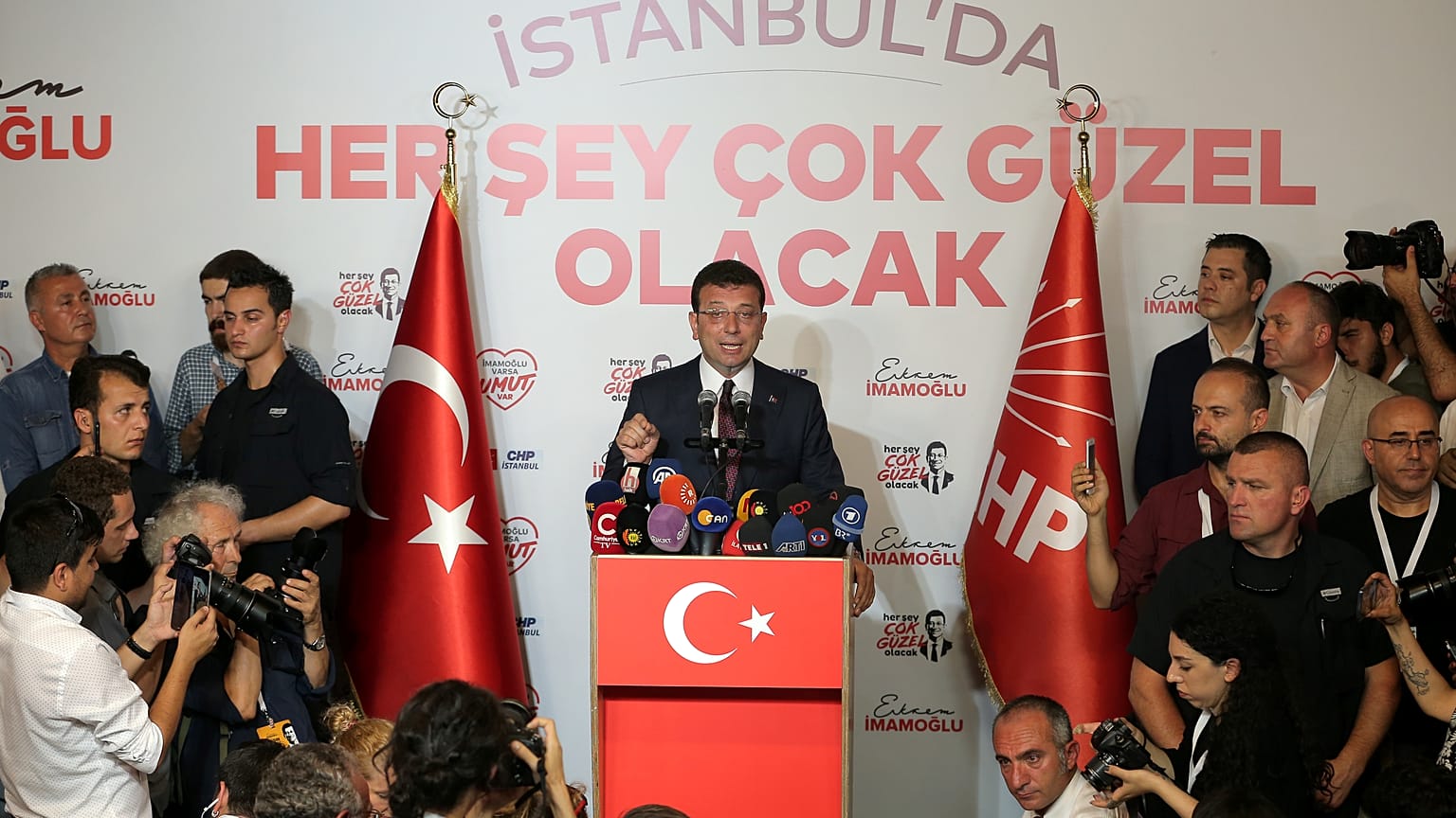 پیروزی اکرم امام‌اغلو، نامزد مخالفان اردوغان در انتخابات شهرداری استانبول 