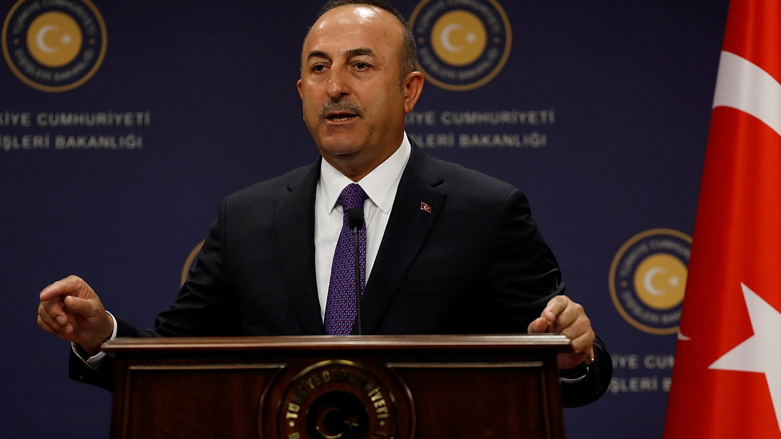 Çavuşoğlu: Kıbrıs konusunun garantör ülkeler dışında kimsenin yorum hakkı yok