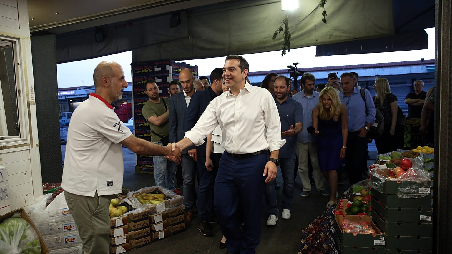 Ομιλία Τσίπρα στην κεντρική λαχαναγορά του Ρέντη