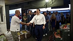 Ομιλία Τσίπρα στην κεντρική λαχαναγορά του Ρέντη