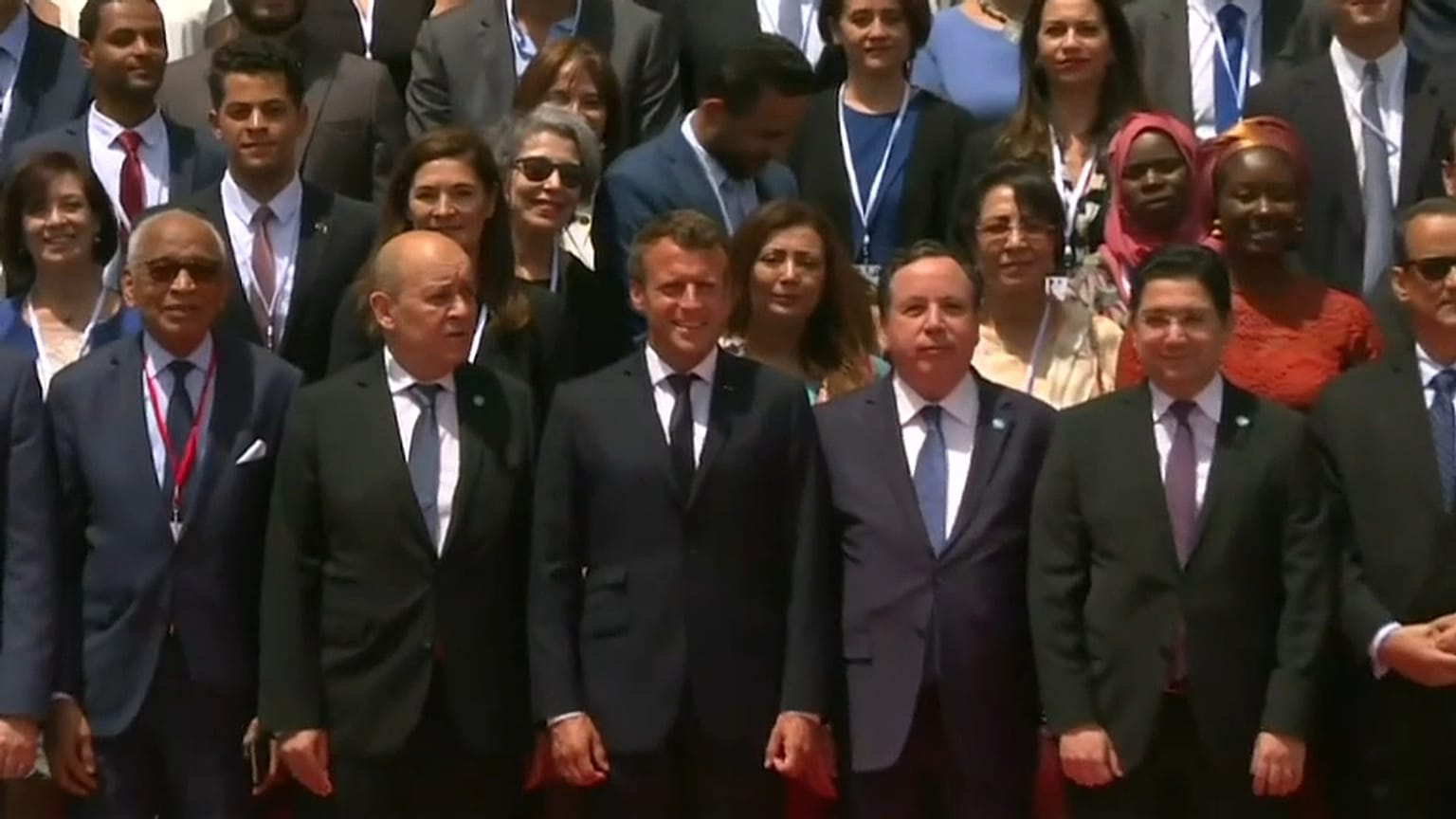 Quel bilan pour le "sommet des deux rives" d'Emmanuel Macron ?