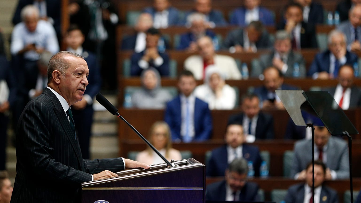 Türkiye Cumhurbaşkanı ve AK Parti Genel Başkanı Recep Tayyip Erdoğan, partisinin TBMM'deki grup toplantısına katıldı. 