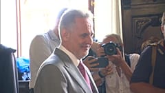 Kiadhatják Firtast