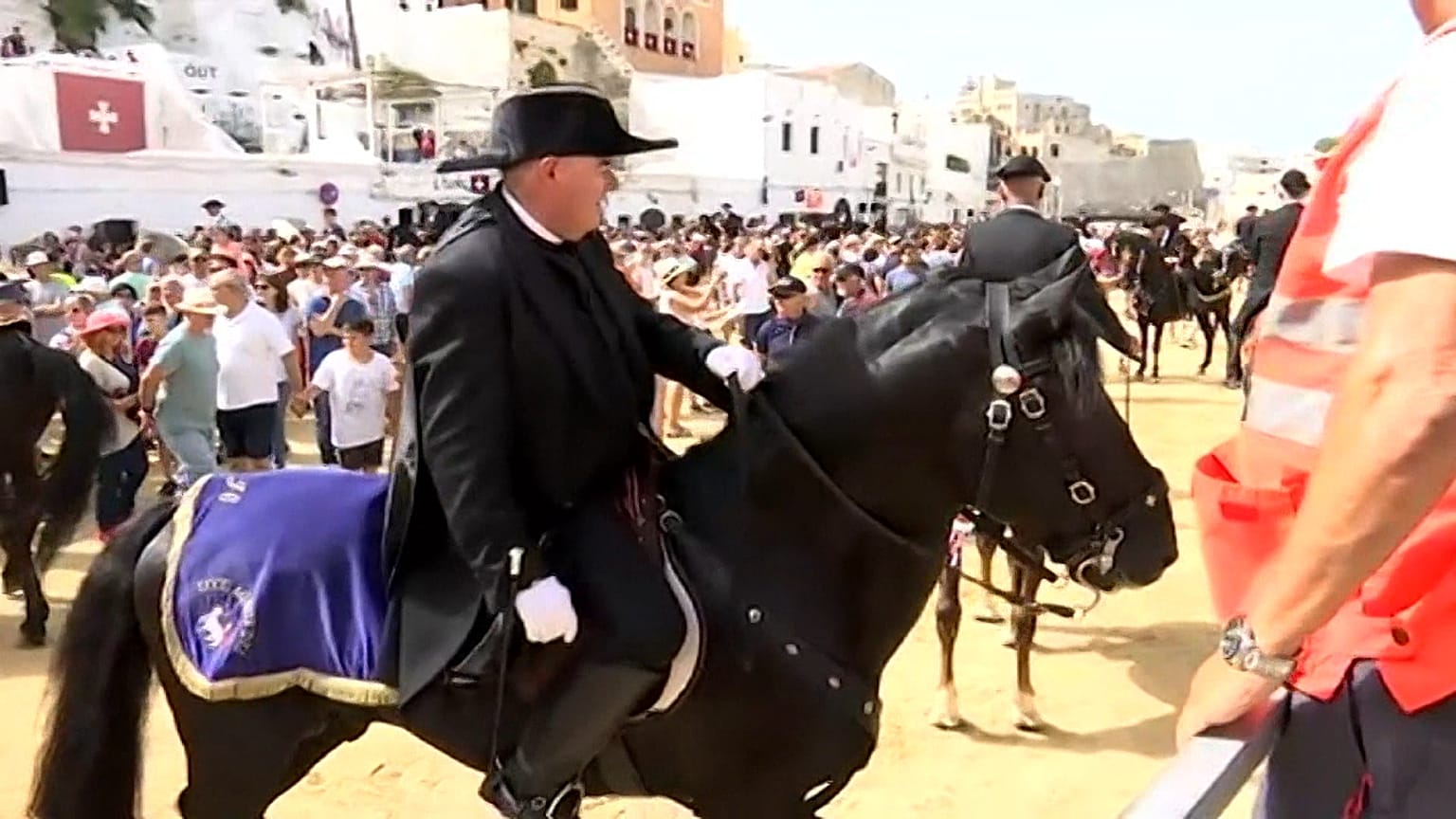 Musica, danze, e corse di cavalli. Ecco la festa di San Joan a Minorca