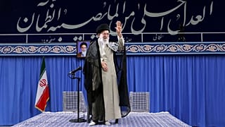 رهبر ایران: پیشنهاد آمریکا برای مذاکره یک فریب است