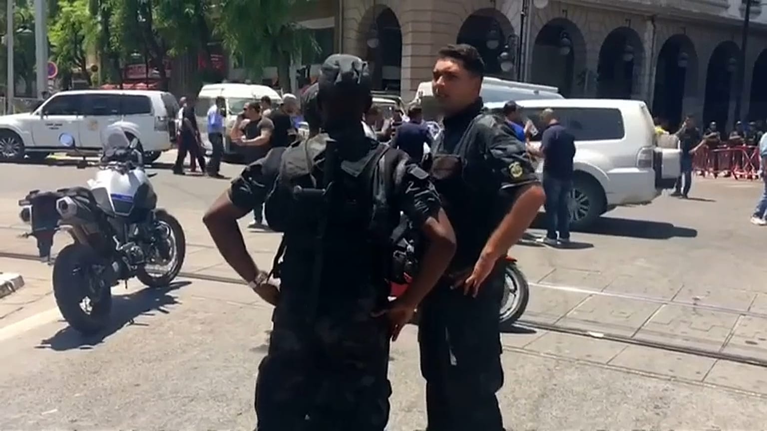 IS bekennt sich zu Selbstmordanschlägen von Tunis