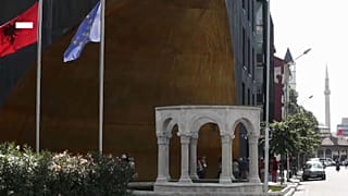 Eleições locais agravam crise institucional na Albânia