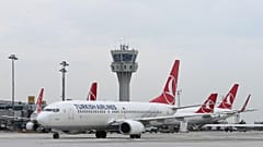 İstanbul'dan Lyon'a giden THY uçağı yarı yoldan döndü