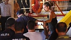 Mültecileri kurtardıktan sonra tutuklanan kaptan Racekete: Polis botunu sıkıştırdığım için pişmanım