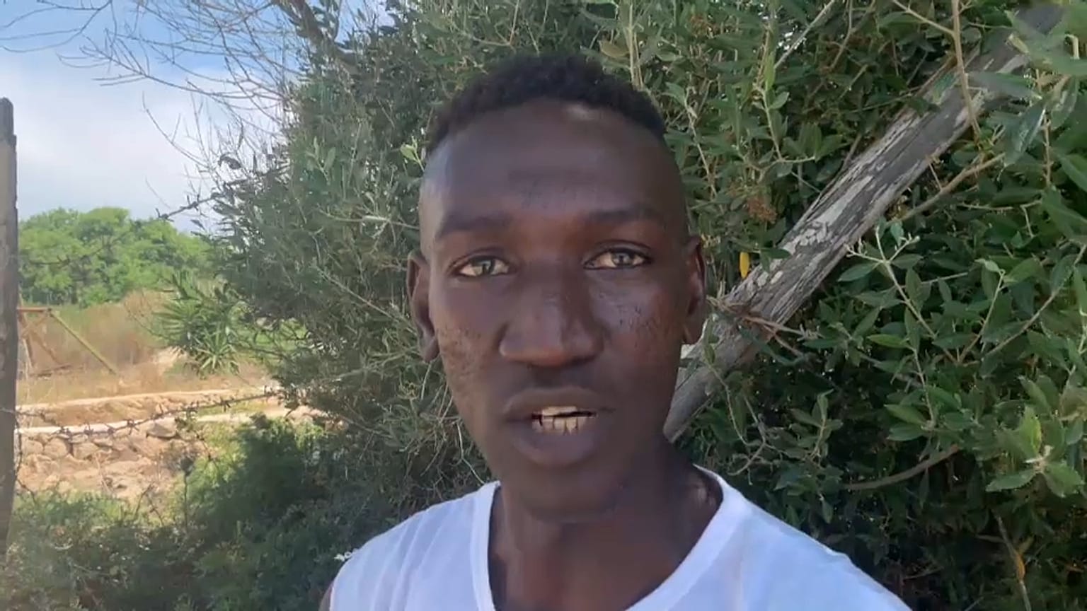 CORREZIONE: Sea Watch, il migrante: "Salvini? In parte ha ragione"