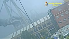 شريط فيديو يوثّق لحظة انهيار جسر جنوة في 14-08-2018 