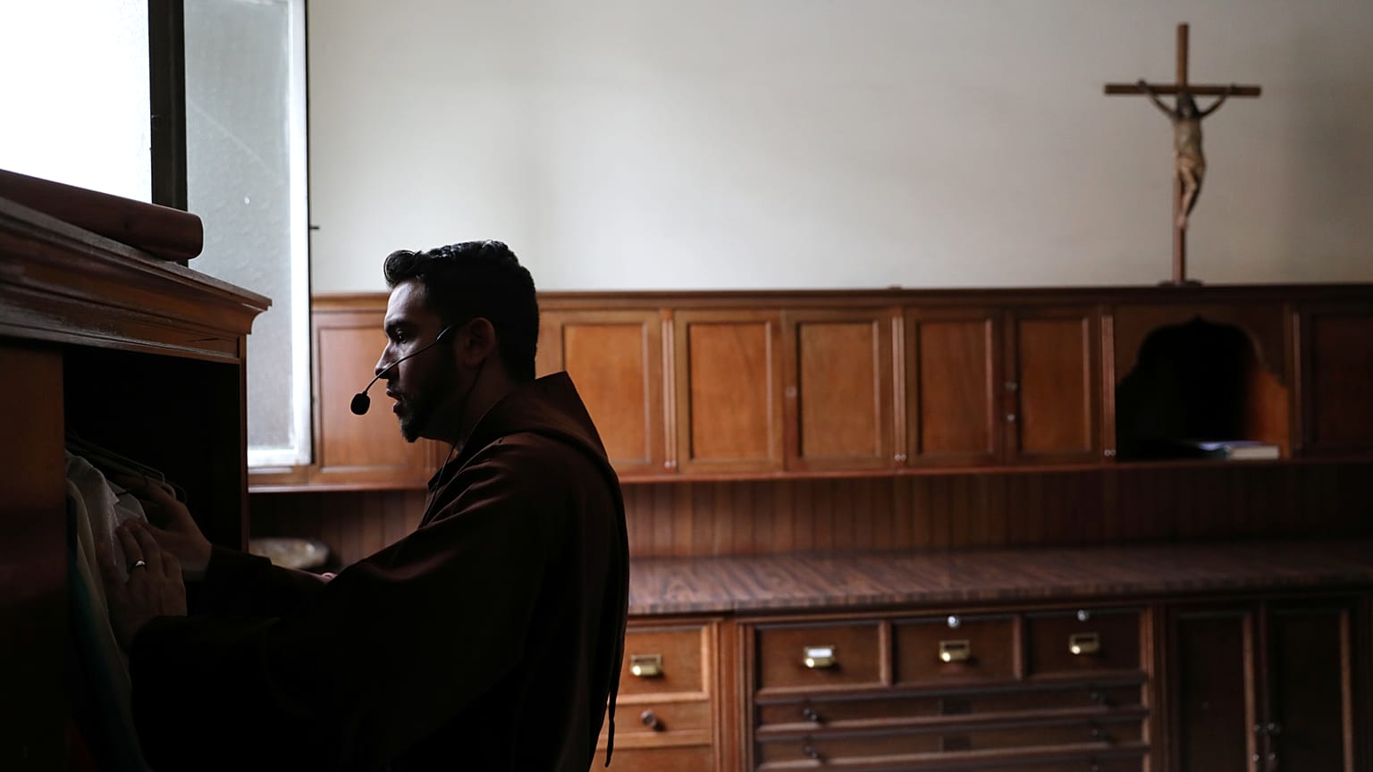 Vatikan: Hiçbir hükümet ya da kanun günah çıkarmanın gizliliğini bozamaz