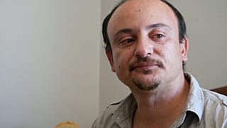 Kiralık katilin elinden kaçtı, eşi hapiste, kızı koruyucu ailede: Fransa'nın konuştuğu Türk aile