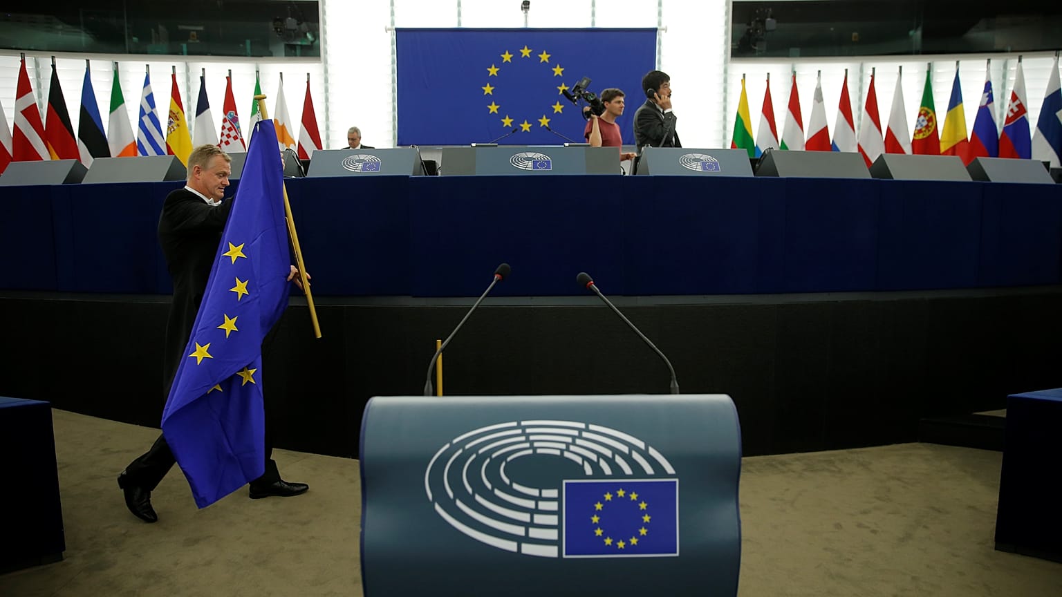Wer wird heute EU-ParlamentspräsidentIn? 4 offizielle KanditatInnen 