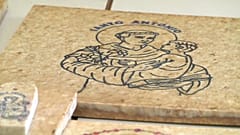 Empresa de azulejos dá nova vida ao plástico