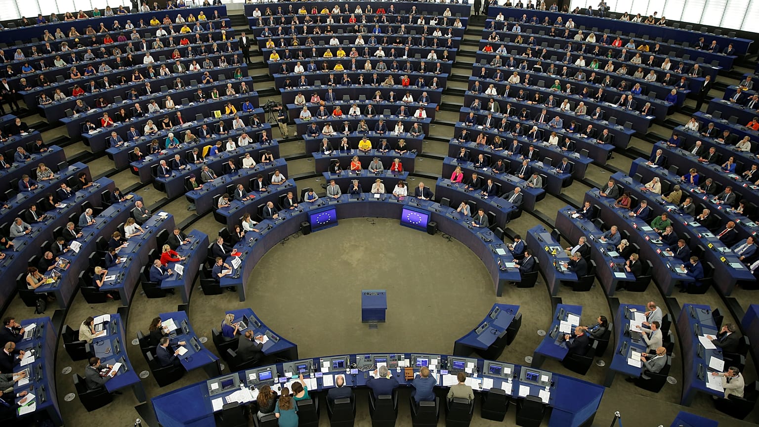 Το ευρωκοινοβούλιο εκλέγει πρόεδρο