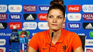 L'olandese Dominque Bloodworth. 24 anni, Gioca nel Wolfsburg, ruolo difensore.