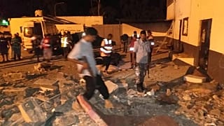 Libya'da göçmen kampına hava saldırısı: En az 44 ölü, 130 yaralı