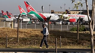 Egy londoni kertben találták meg a potyautasként, Kenyából érkező férfi holttestét
