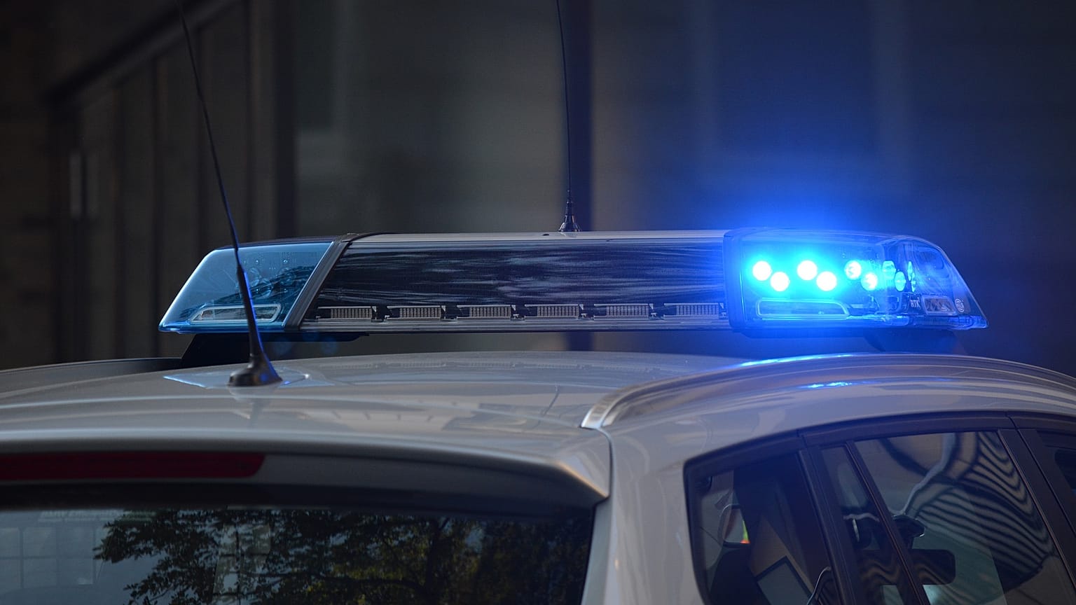 Dreijährige bei Razzia getötet - Vater nutzte sie als Schutzschild