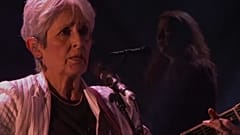 Η αποχαιρετιστήρια περιοδεία της «βασίλισσας» της φολκ