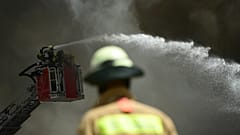 Großbrand im Dong Xuan Center in Berlin