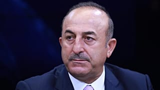 Çavuşoğlu'ndan S-400 açıklaması: Trump kendi yönetiminden çıkan farklı sesleri azaltmaya çalışıyor