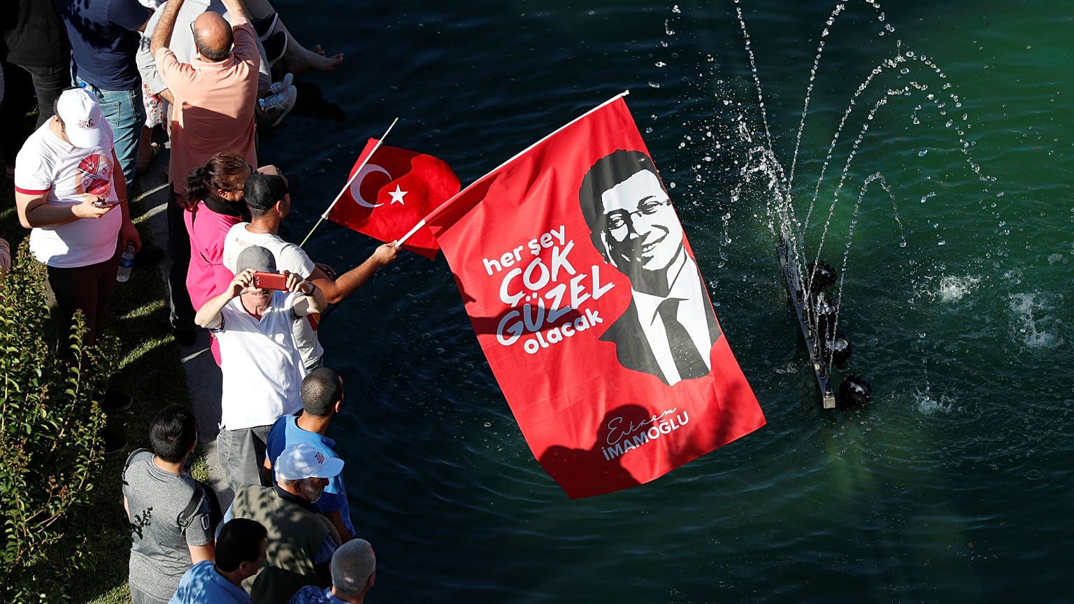 Rapor | İmamoğlu’nu gençler, üniversite mezunları ve Kürtler destekledi; Yıldırım’ı ise ev kadınları