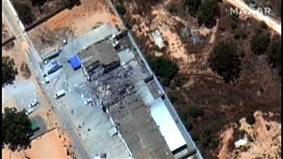 La strage del centro profughi rivela il totale caos della Libia