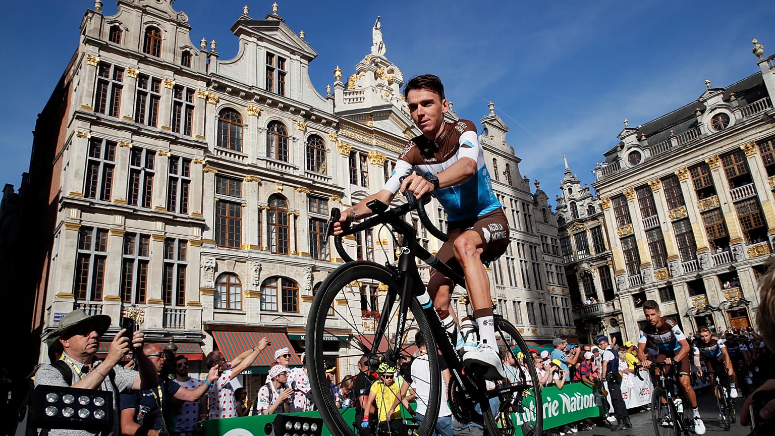 Le Français Romain Bardet, lors de la présentation de son équipe AG2r La Mondiale, à Bruxelles le 4 juillet 2019 