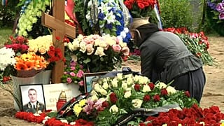 Entierran a los 14 marineros fallecidos en el submarino ruso 