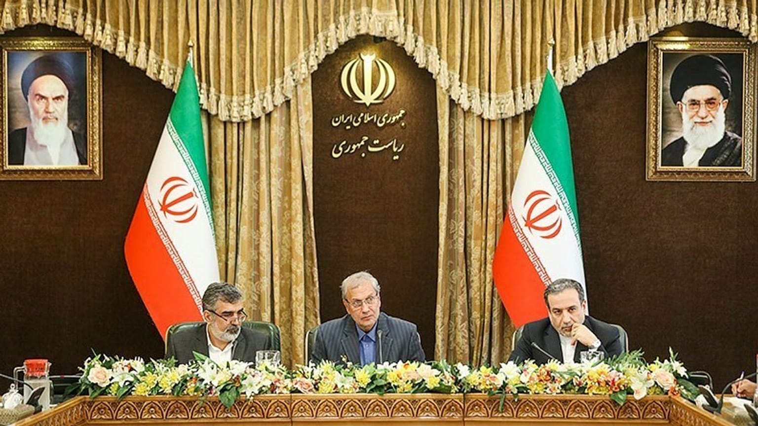 پایان مهلت ۶۰ روزه؛ ایران غنی سازی بالای ۳.۶۷٪ را از امروز آغاز می‌کند