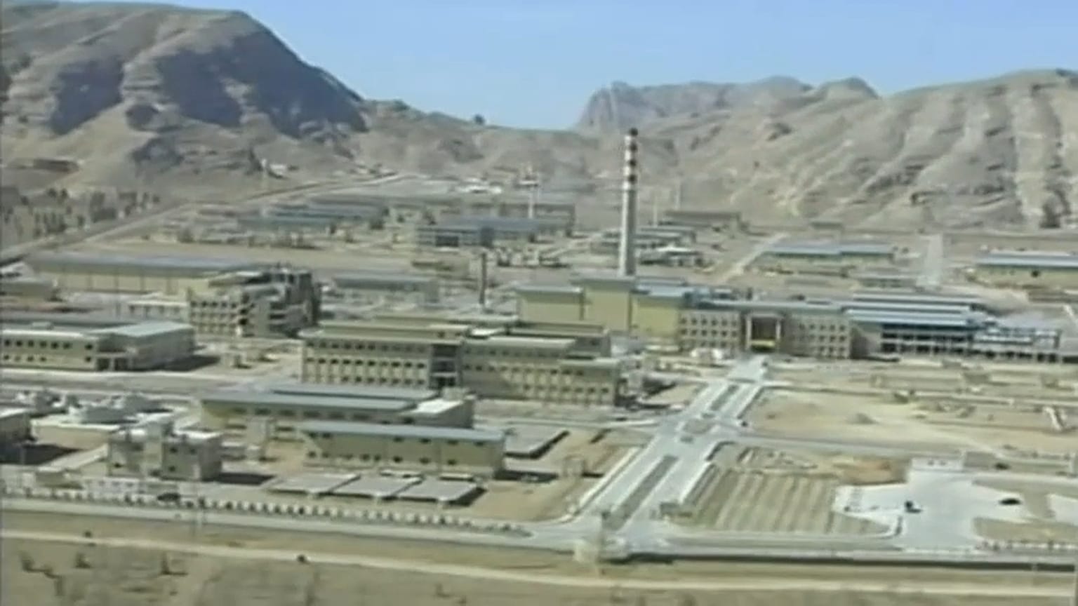 Iran: via all'arricchimento dell'uranio, ma si continua a trattare