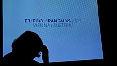 آخرین تلاش‌ها برای احیای یک توافقِ به کما رفته؛ ایران و جهان با برجام چه می‌کنند؟