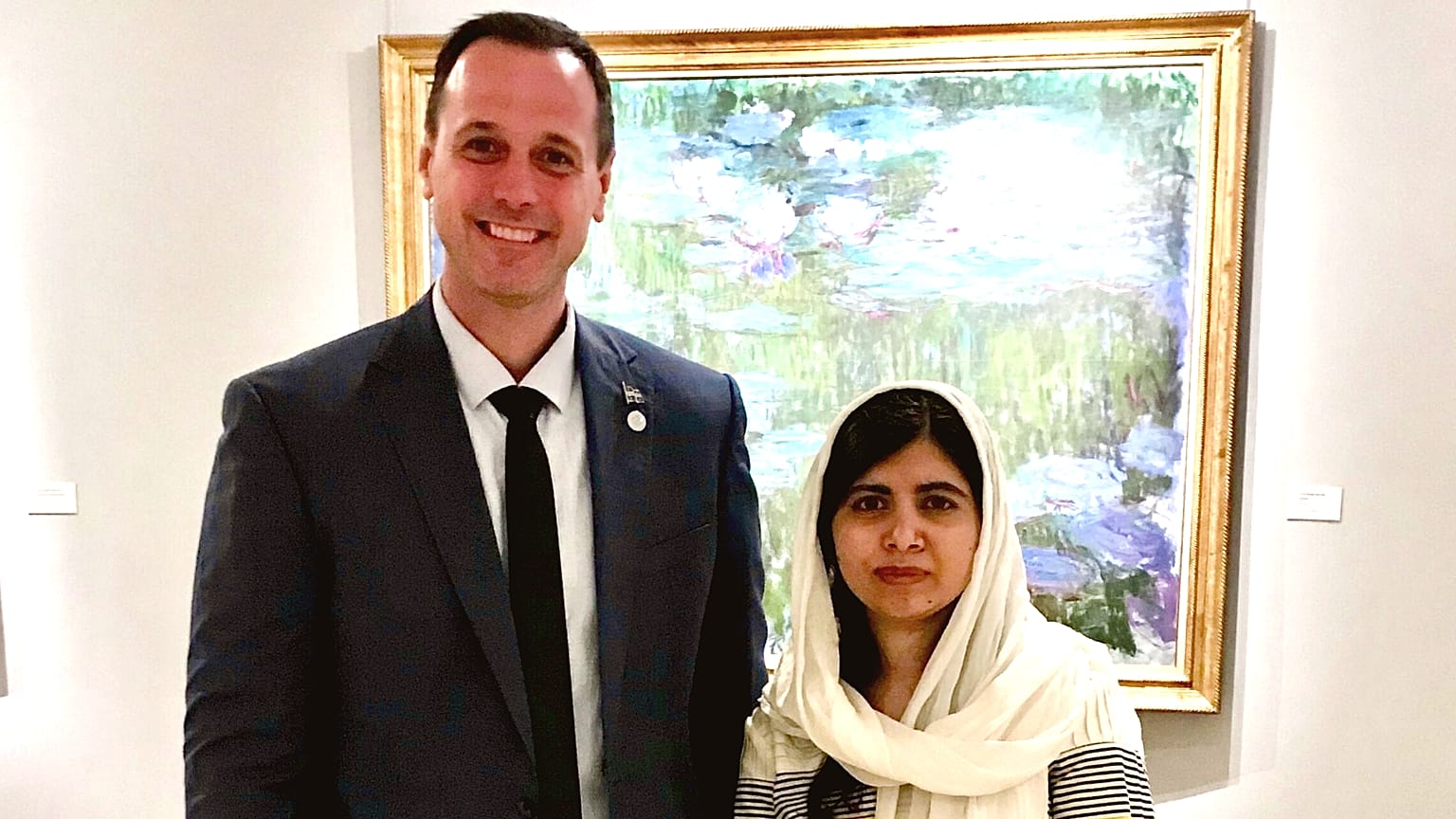 Jean François Roberge ile Malala Yousafzai'ın Quebec'de öğretmenlik