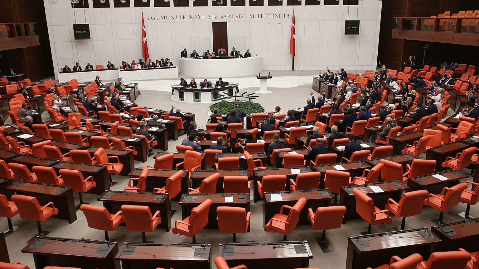 Ekonomi torba yasası Meclis'te: Merkez Bankası ihtiyaç akçesi hazineye