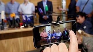 Fransa'da hapishanelere bilgisayar geliyor, her hücrede mahkumlar için tablet olacak