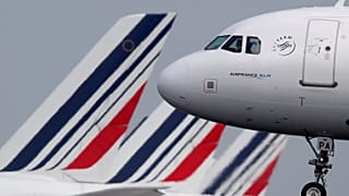 France 'will introduce eco-tax' on flights out of France
