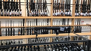 Yeni Zelanda'nın Christchurch kentinde bir silah dükkanı