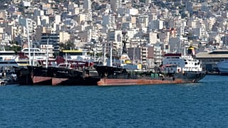 Σορός τυλιγμένη σε σακούλες βρέθηκε στο Πέραμα