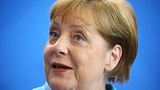 Merkel garante estar "bem" após nova crise de tremores 