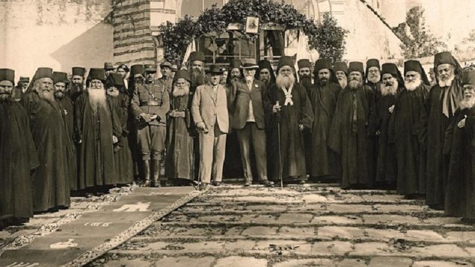 Άθως και Λήμνος: “Η χιλιόχρονη σχέση τους”