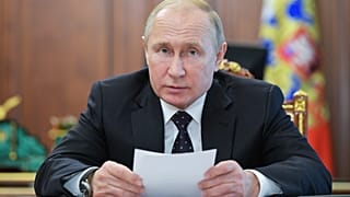 Putyin táviratban gratulált Von der Leyennek