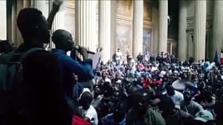 Des "gilets noirs" occupent le Panthéon