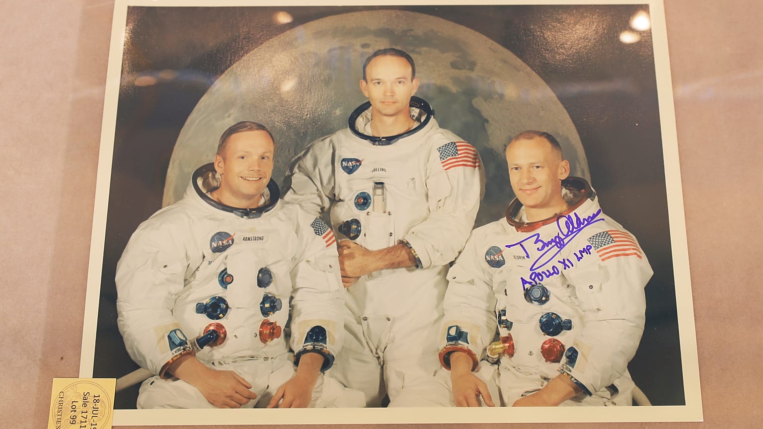 Dazu etwas Mondstaub: Relikte der Apollo 11-Mission werden versteigert