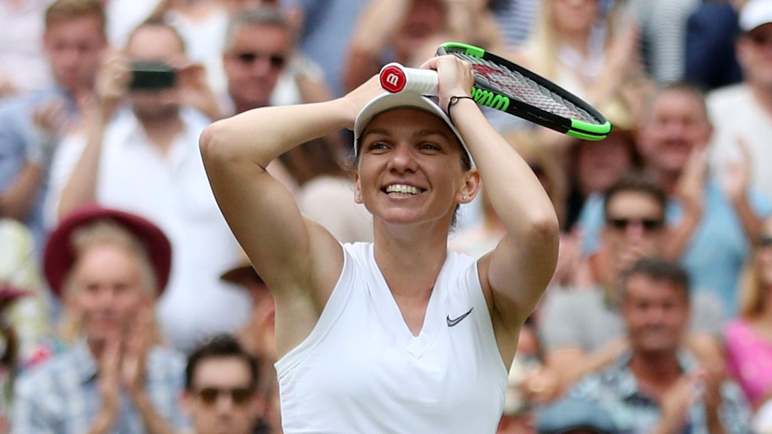 Simona Halep beats Serena Williams to become first Romanian to win Wimbledon tennis singles title