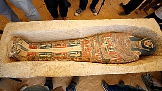 من قلب هرم سنفرو 