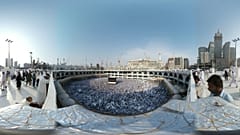 امارات متحده عربی خطاب به قطر: مراسم حج را سیاسی نکنید