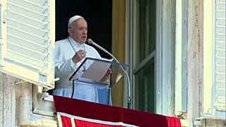 El papa Francisco pide un acuerdo para terminar con el sufrimiento en Venezuela